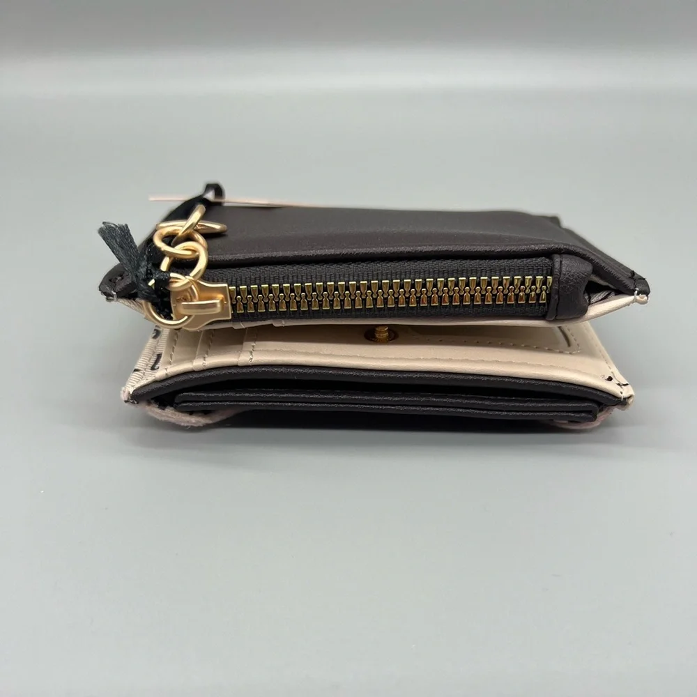 Juicy couture retro vibe bifold wallet